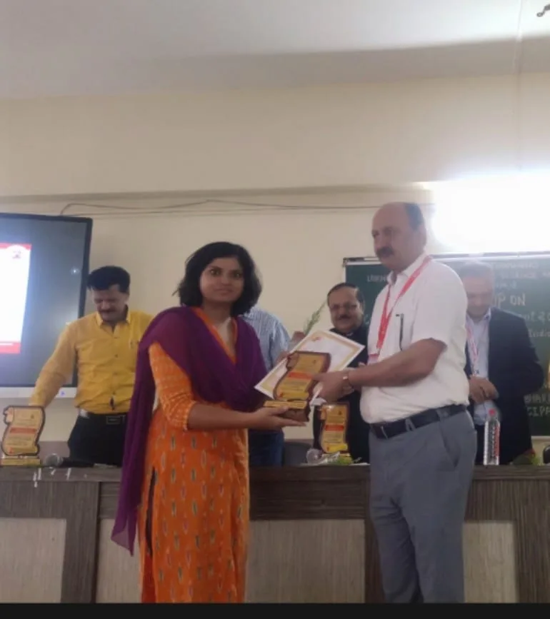Dr. Adv. Mohini Suryawanshi being felicitated following an intellectual-property awareness session.